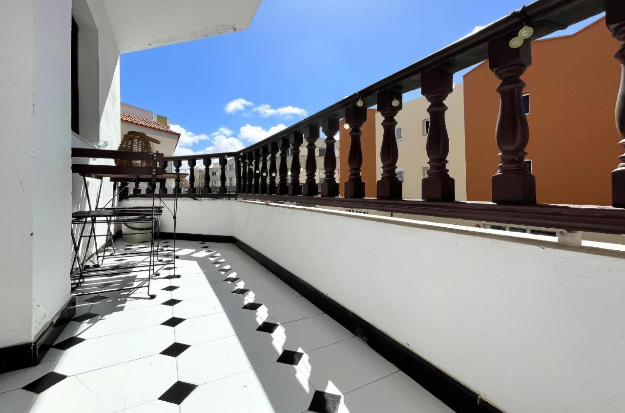 Central House คอร์ราเลโฮ ภายนอก รูปภาพ